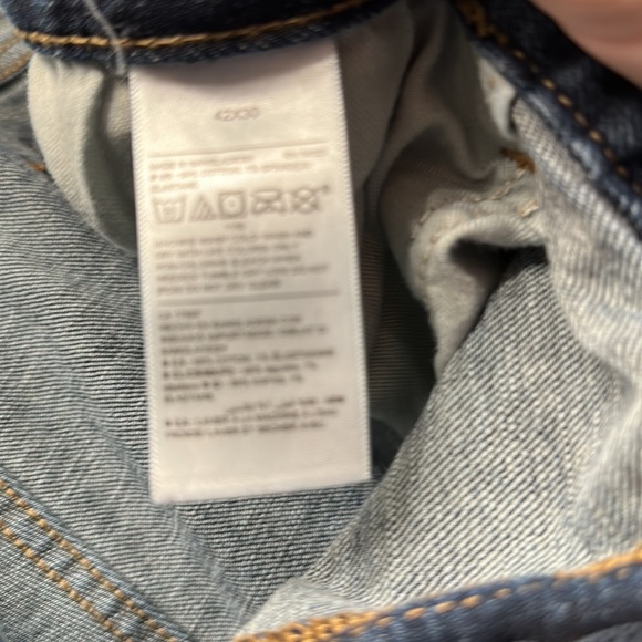 Old Navy Jeans - Picture 4 of 4